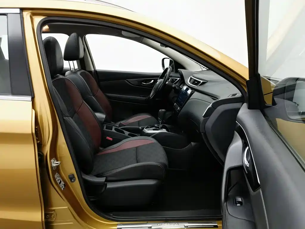Фото 23 - Nissan Qashqai
