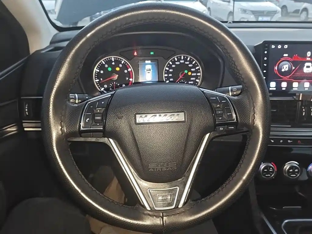 Фото 11 - Haval H6