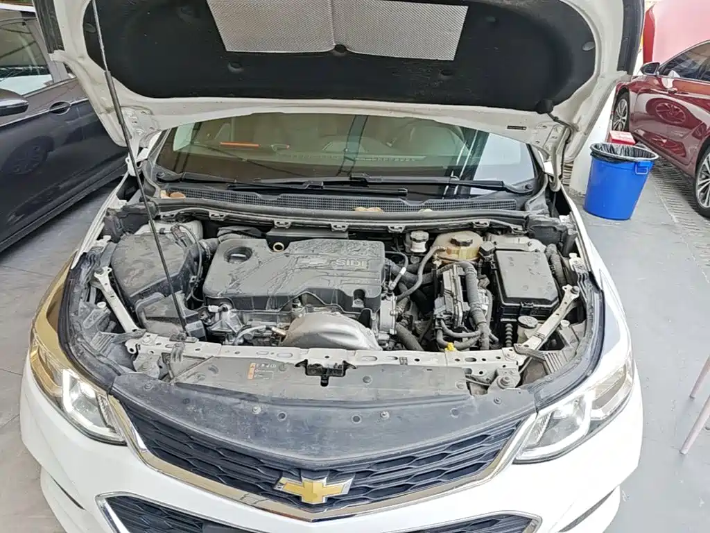 Chevrolet Cruze 2018 2018 320 Automatic Pioneer Sunroof Edition