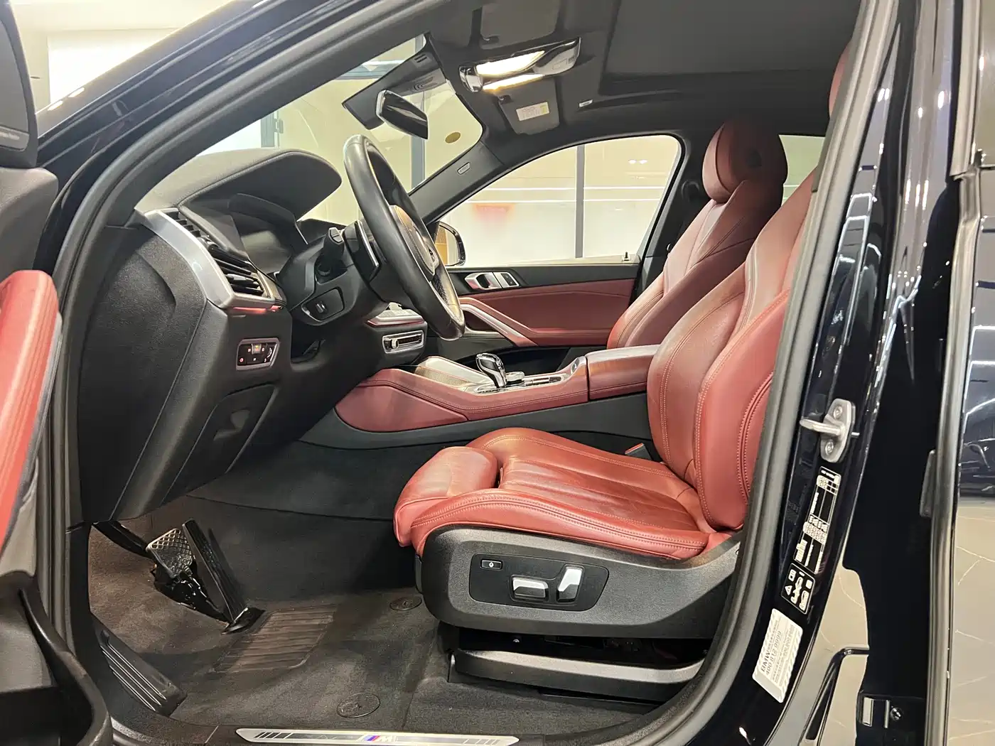 BMW X6 2022 Model Year Facelift II xDrive40i M Sport Package фото 10