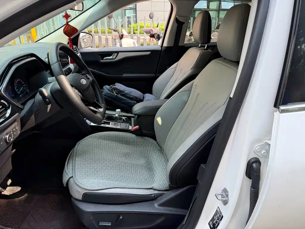 Ford Escape 2023 2024 Model EcoBoost 245 2WD Premium Edition