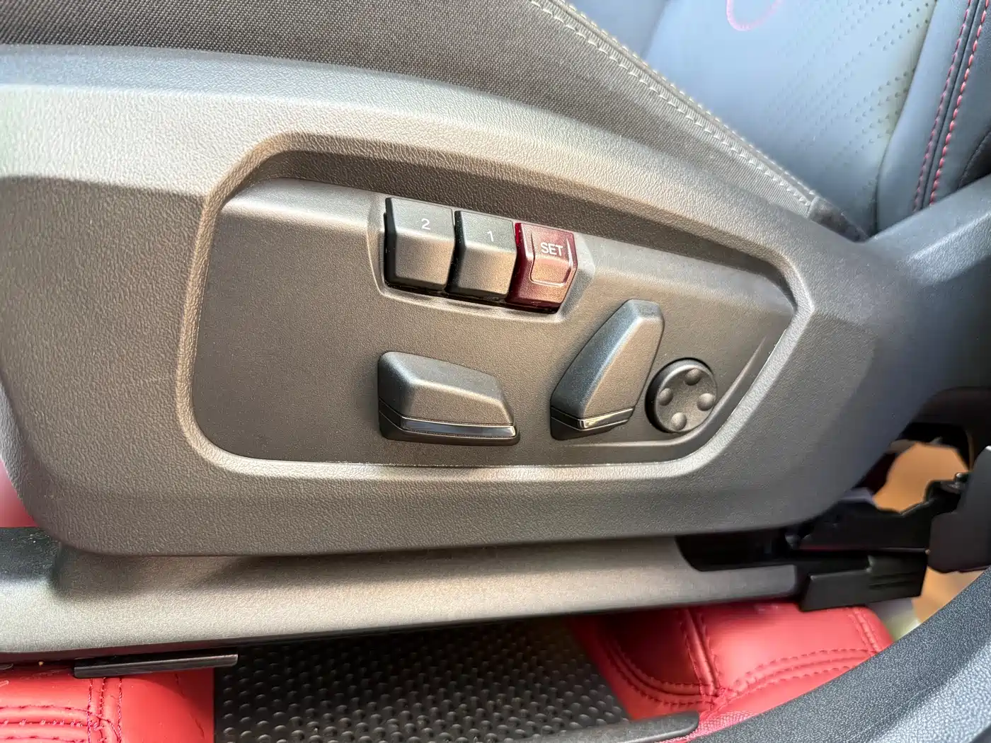 MINI JCW COUNTRYMAN