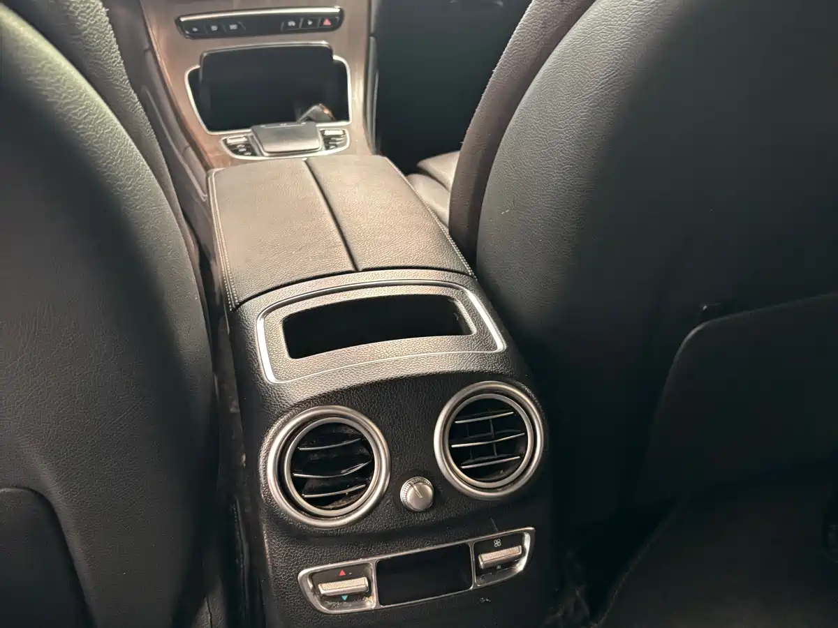 Mercedes-Benz GLC 2020 Facelift GLC 300 L 4MATIC Dynamic фото 13