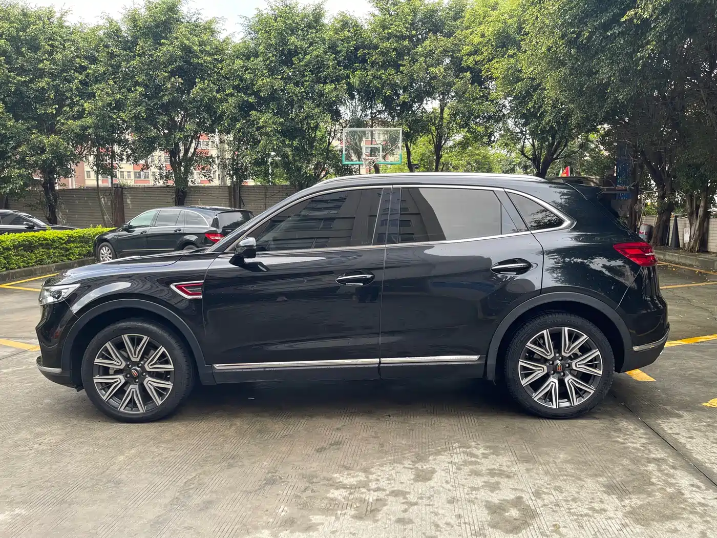 Hongqi HS5 2019 2.0T Smart Connect Enjoy 4WD Edition фото 7