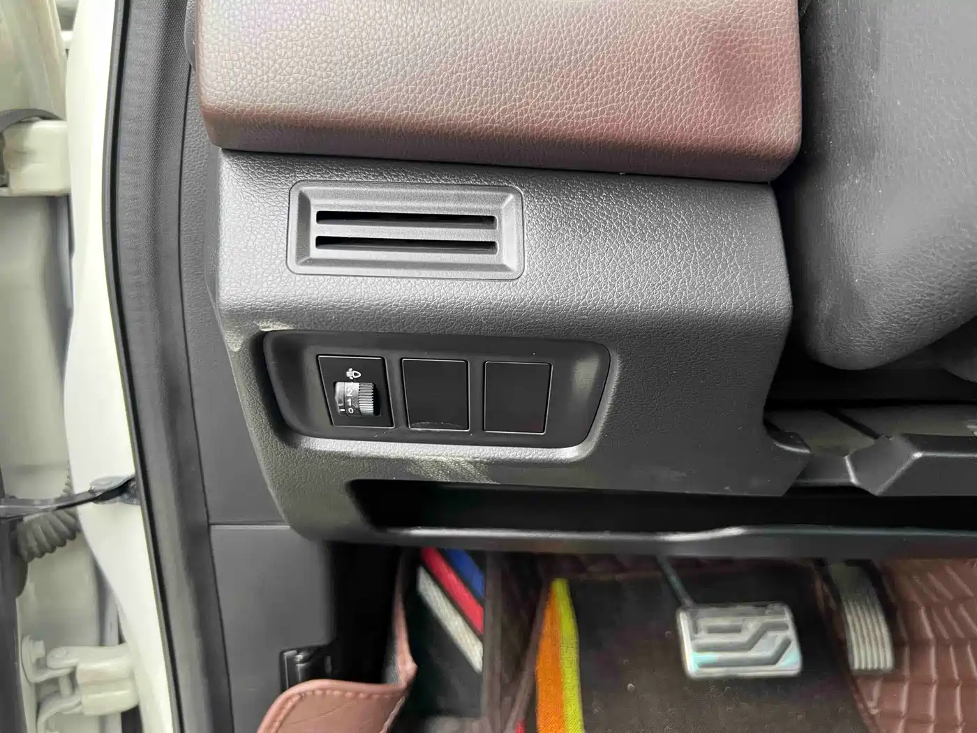 Landwind X7 2016 2015 2.0T Panoramic Flagship Edition