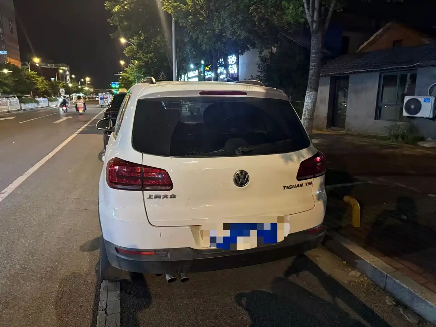 Volkswagen Tiguan 2015 1.8TSI Automatic 2WD Trendline фото 4