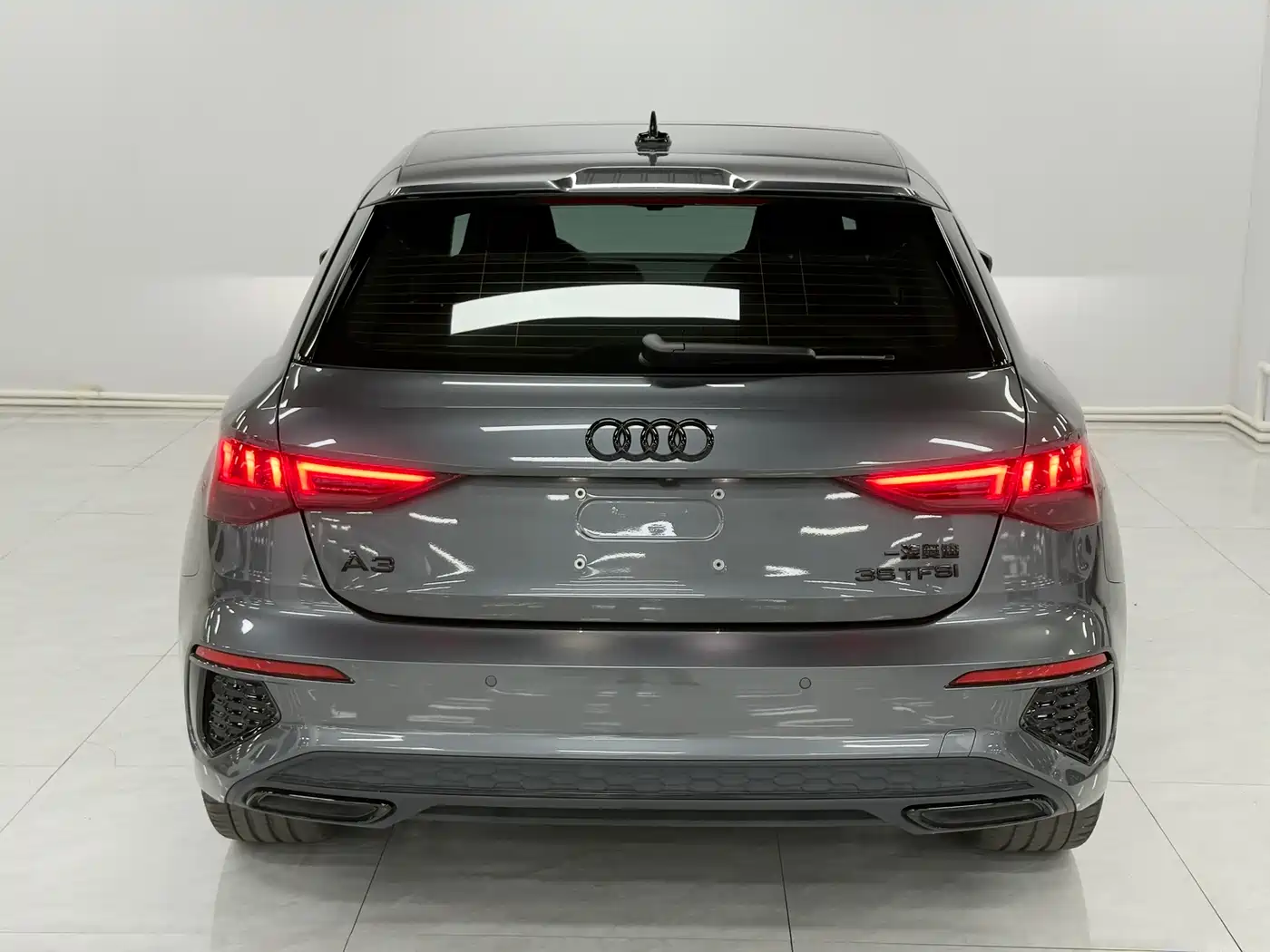Audi A3 2023 Facelift Sportback 35 TFSI Fashion Sport фото 27