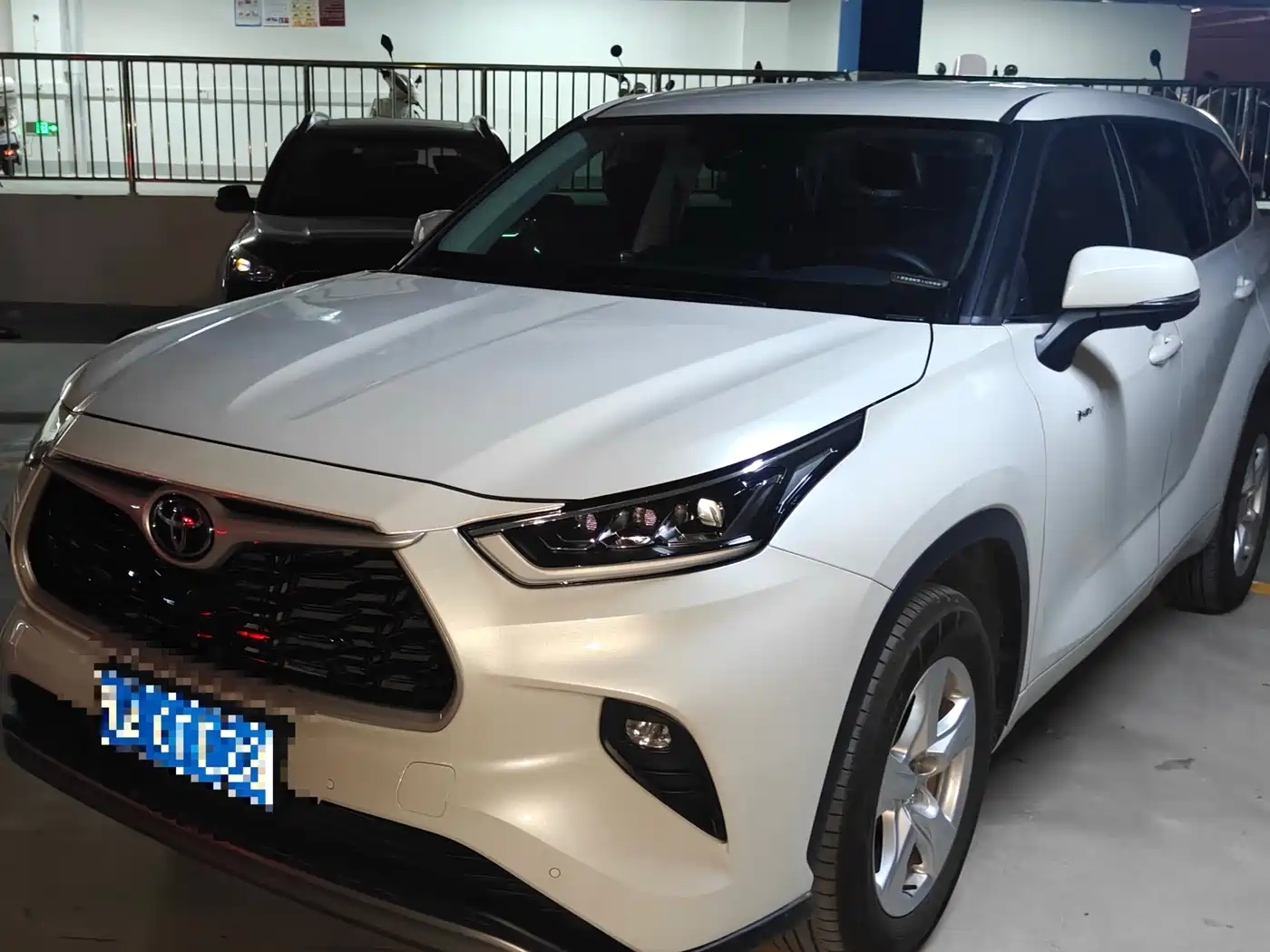 Toyota Highlander 2024 2.5L Smart Hybrid 4WD Elite 7-seater