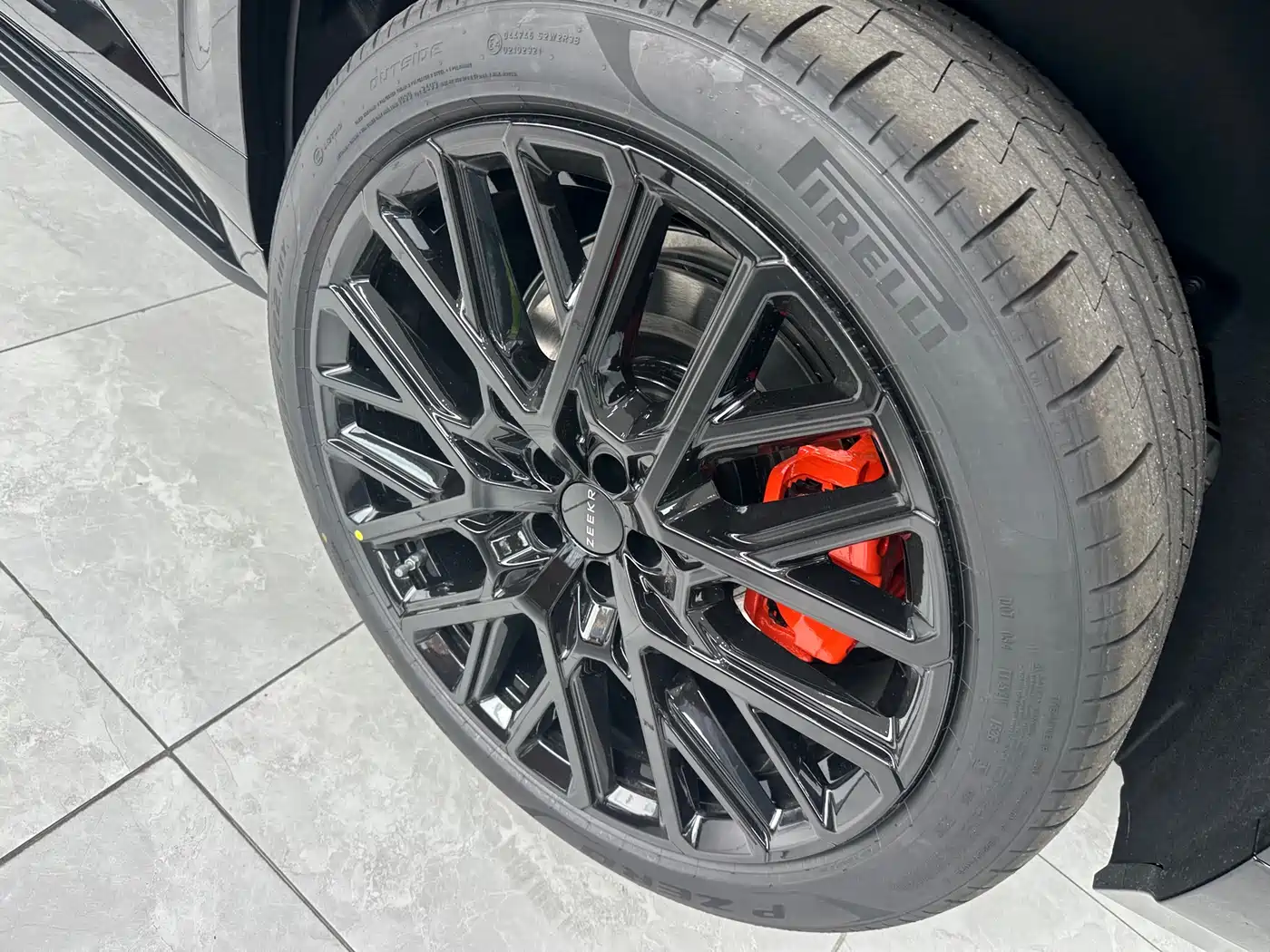 Zeekr 8X 2026 Model Dark Edition 5-Seater фото 21