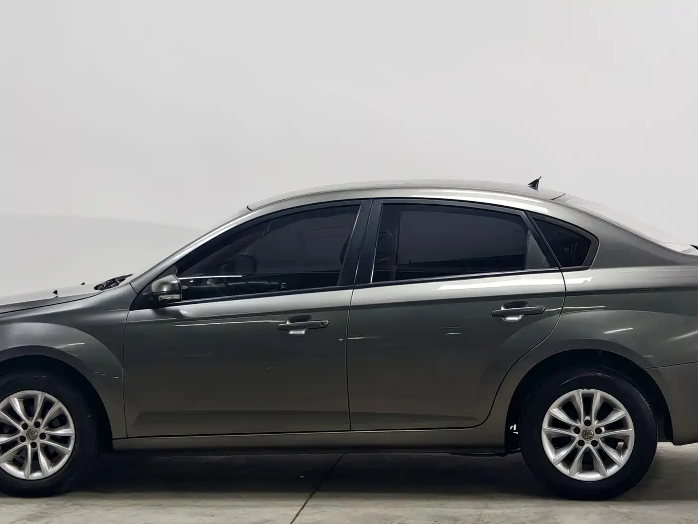 Zhonghua H330 2016 2013 1.5L Manual Comfort