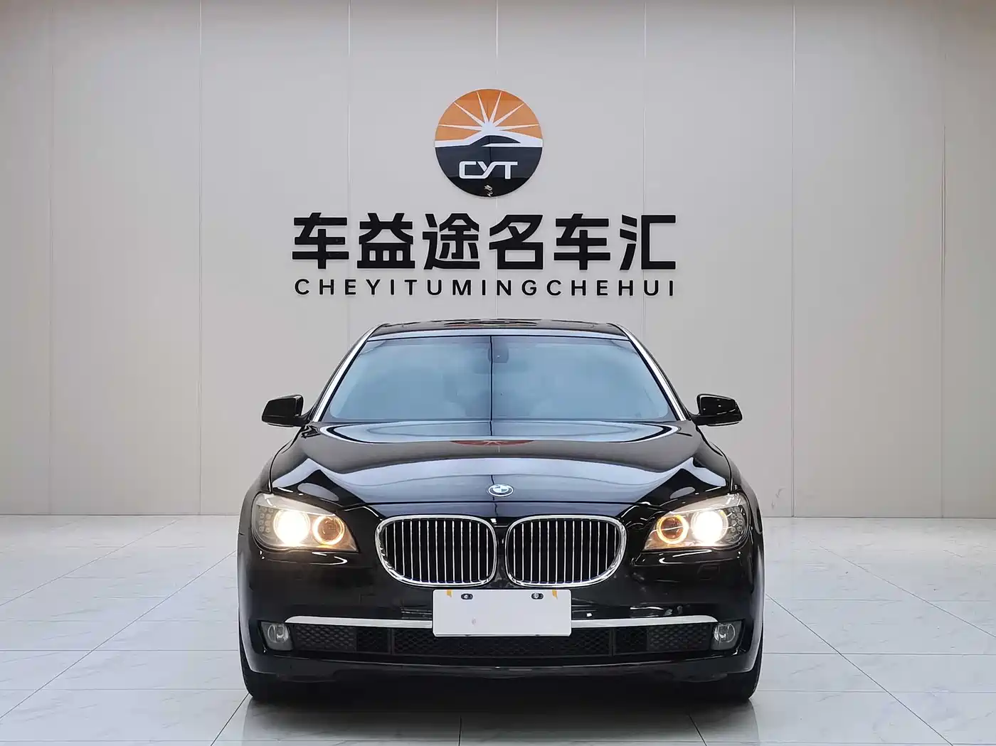 BMW 7 Series 2011 730Li Elegance фото 2