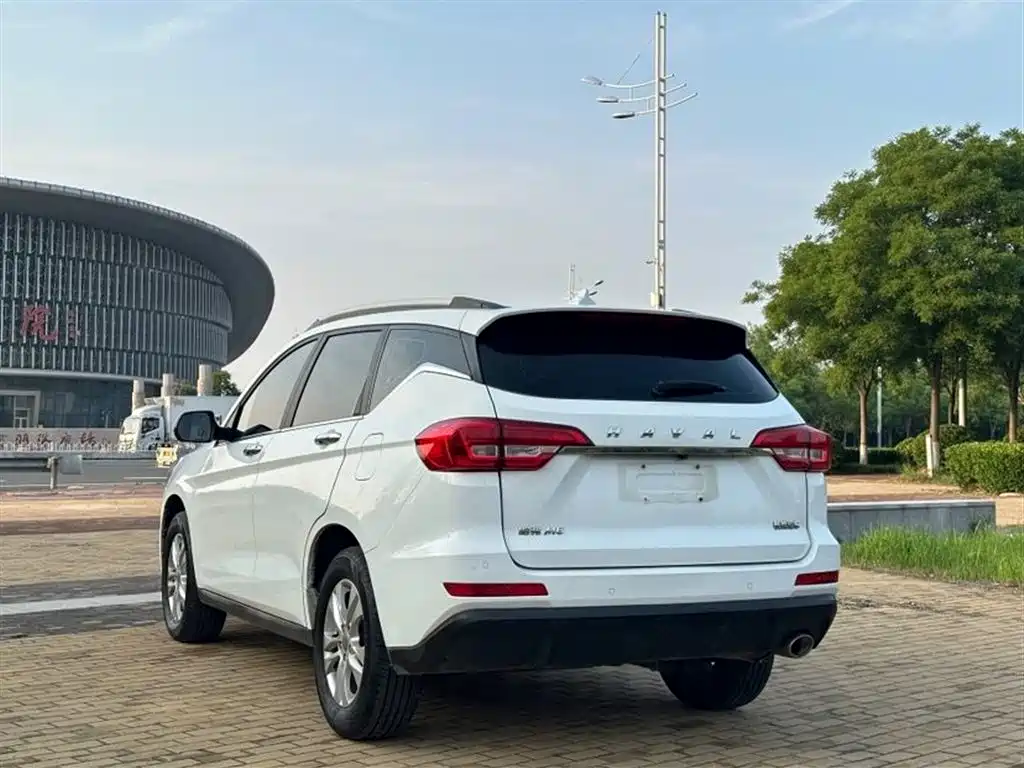Haval M6 2018 Facelift 1.5T DCT 2WD Elite Edition фото 6
