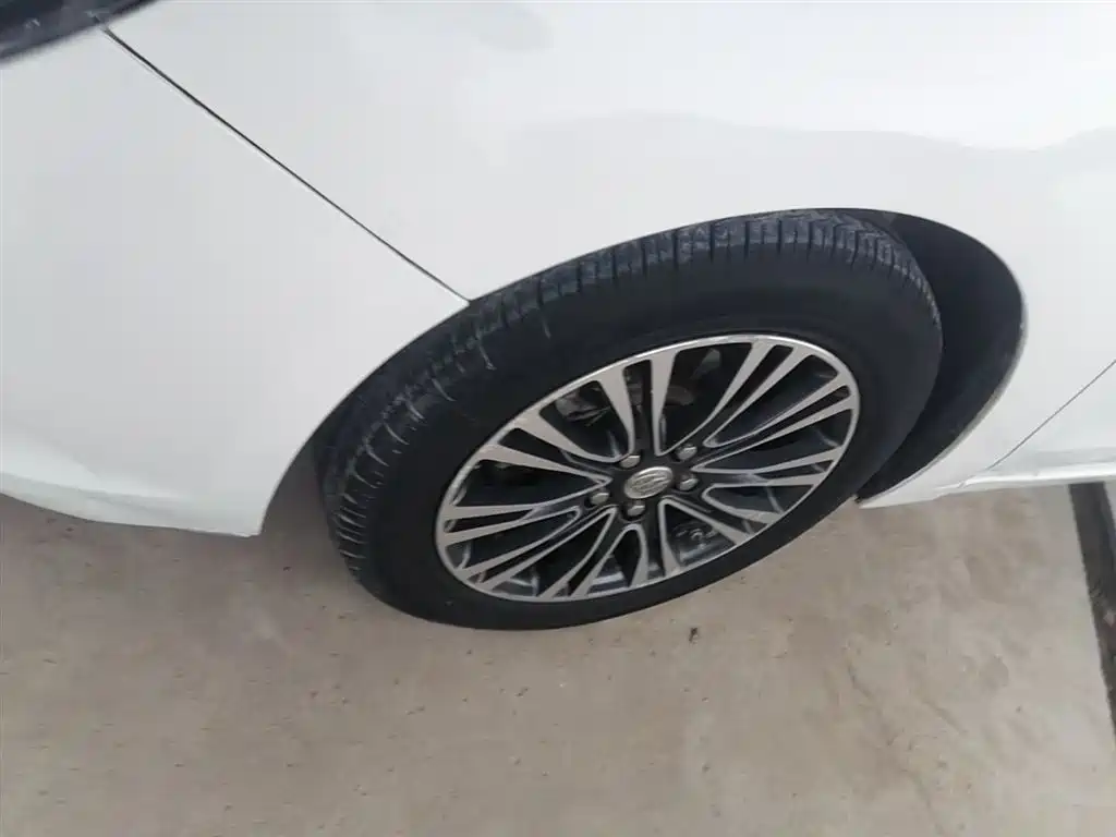 Buick Excelle 2017 15N Automatic Luxury фото 23