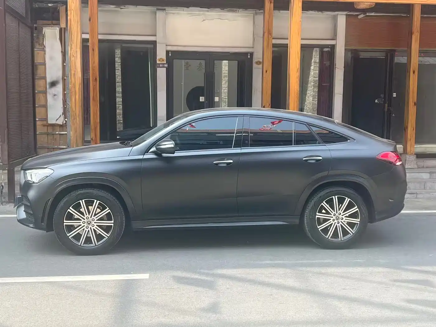 Mercedes-Benz GLE Coupe 2022 GLE 350 4MATIC Coupe SUV Luxury фото 4