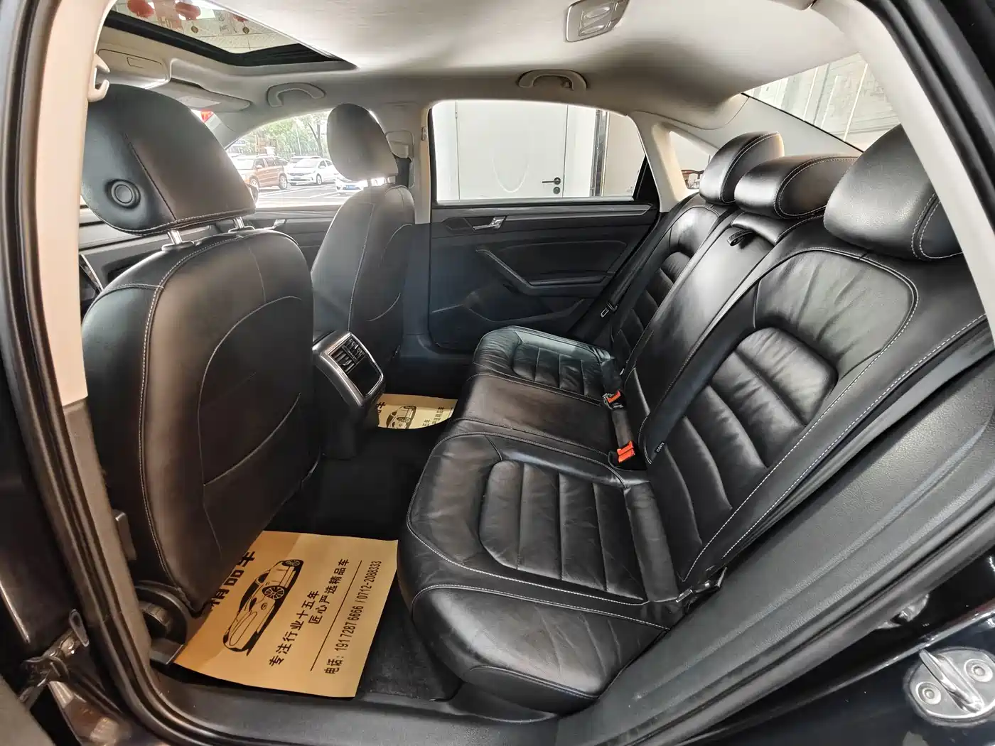 Volkswagen Passat 2017 280TSI DSG Elegance фото 8