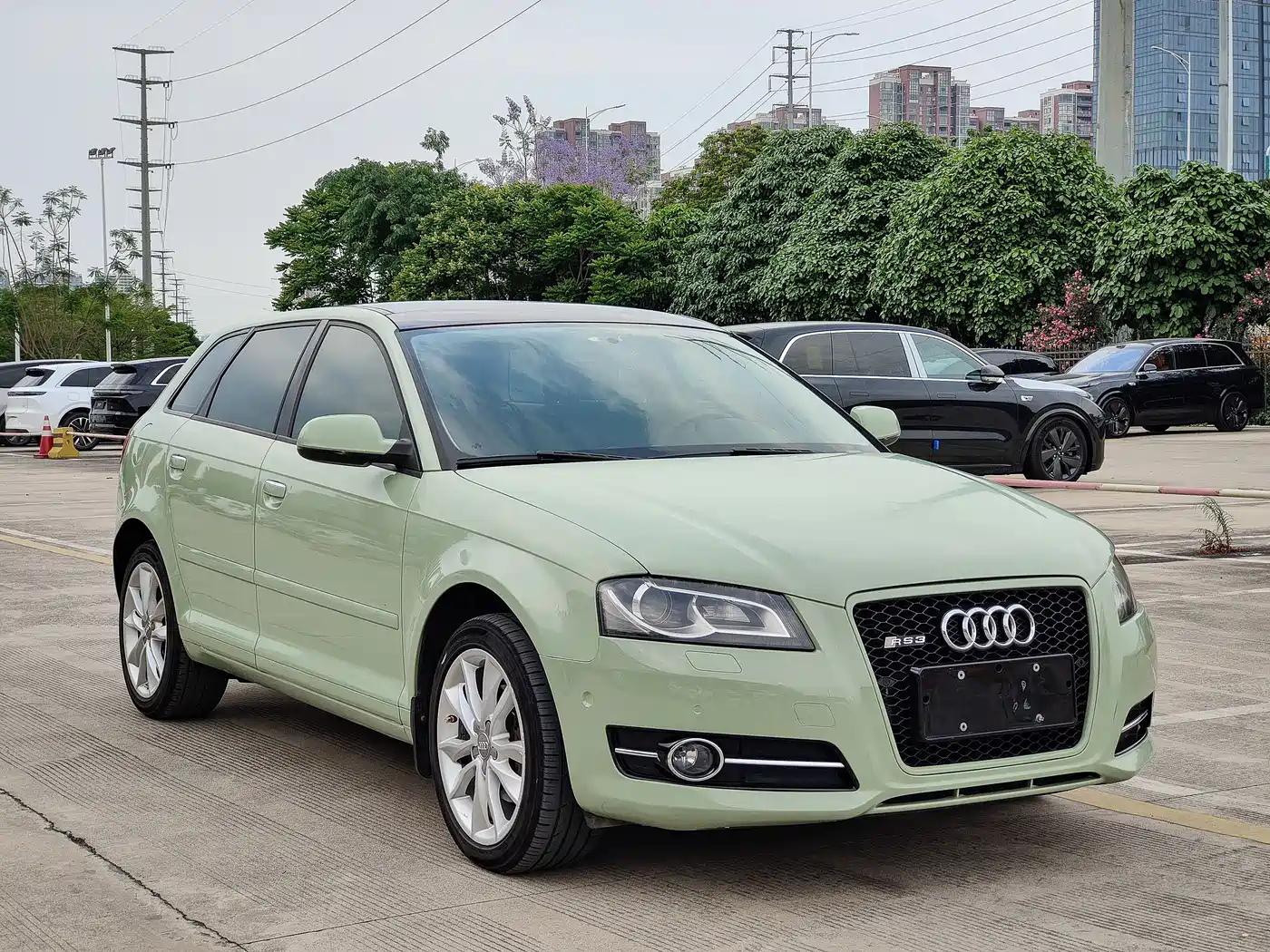 Audi A3 (Import) 2011 2010 Sportback 1.8T Luxury Model