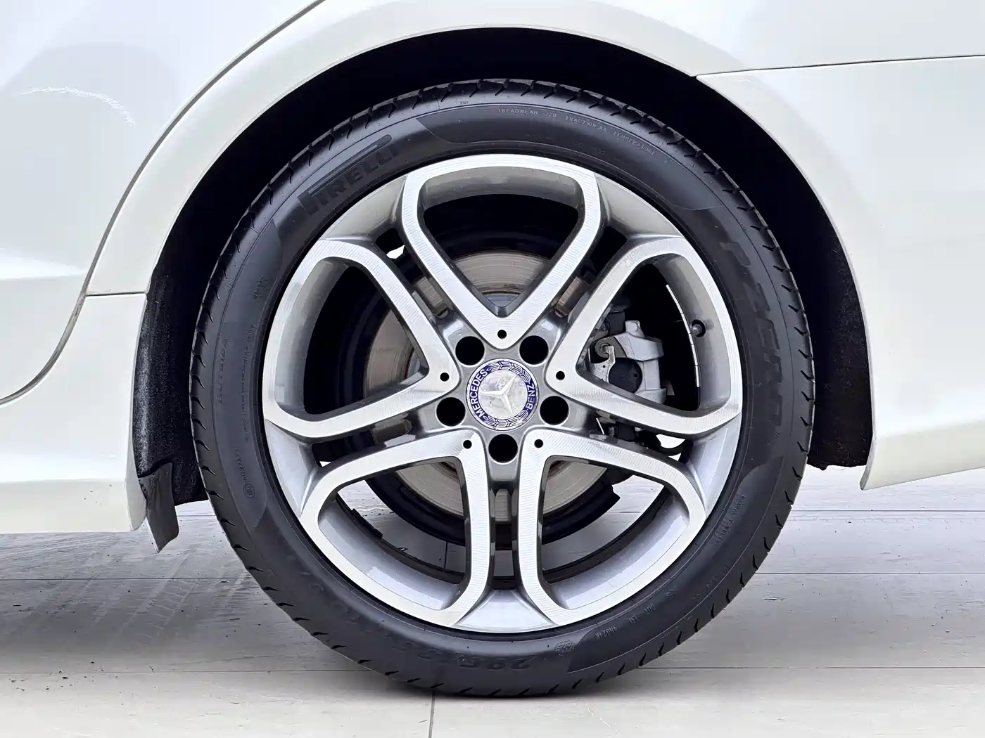 Mercedes-Benz CLS 2015 CLS 260 фото 17