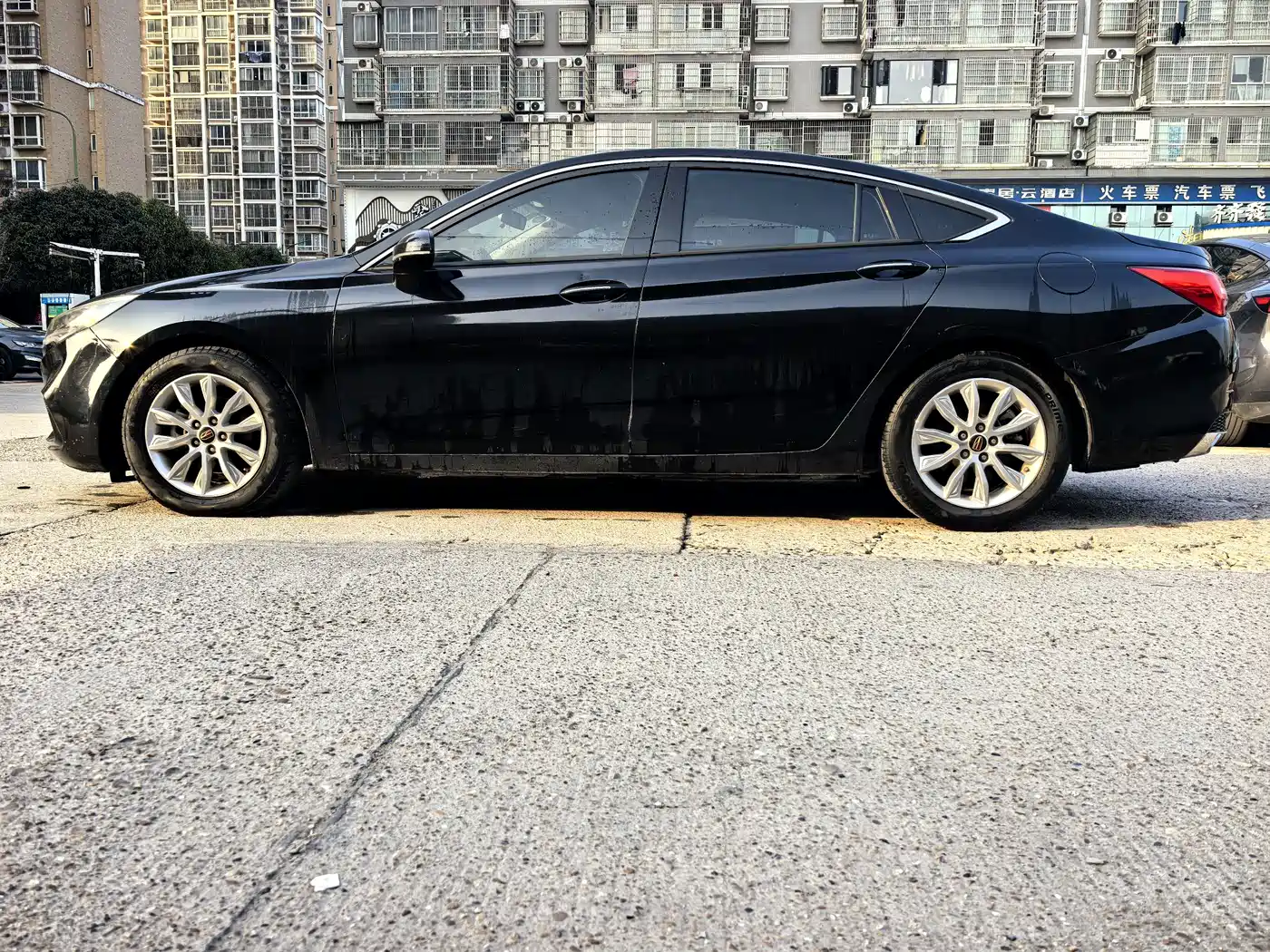 Hongqi H5 2019 30TD Style Edition фото 8
