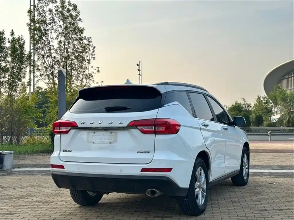 Haval M6 2018 Facelift 1.5T DCT 2WD Elite Edition фото 4