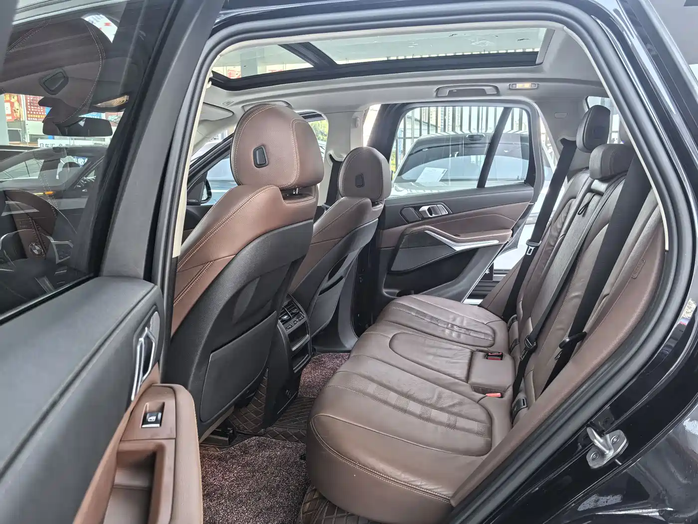 BMW X5 (Import) 2021 xDrive40i M Sport Package фото 12
