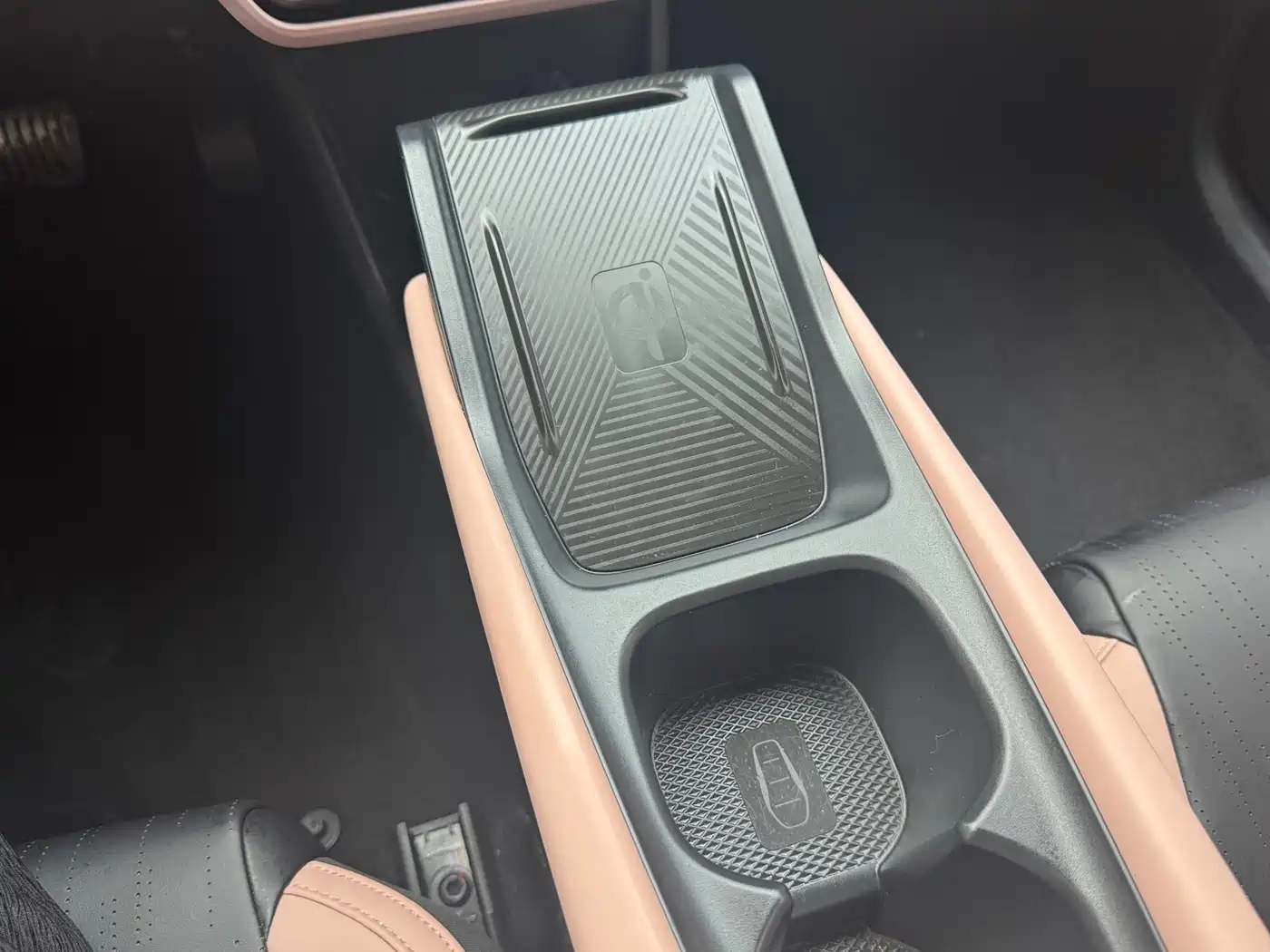 BYD Seagull 2024 Glory Edition 305km Freedom Edition фото 9