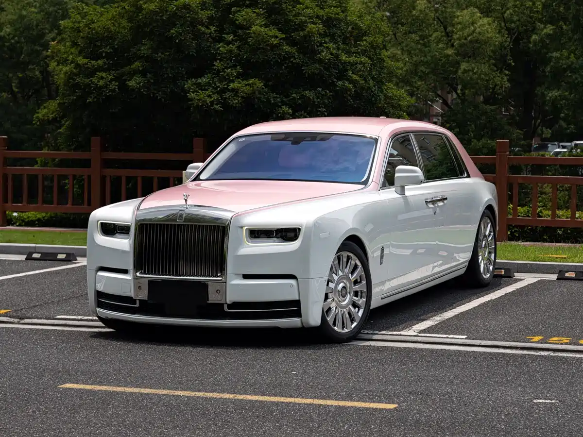 Rolls-Royce Phantom 2018 6.7T Long Wheelbase Version