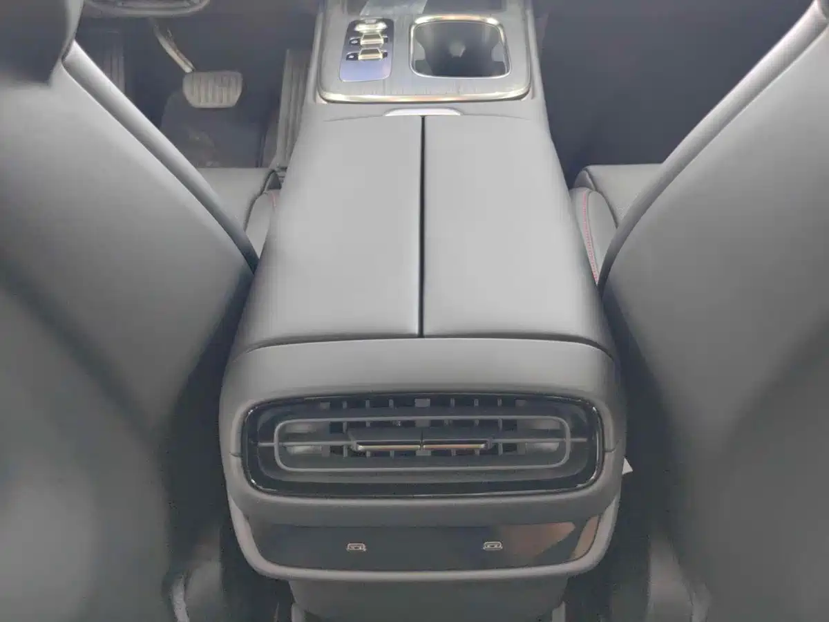 Xiaomi Auto Xiaomi SU7 2024 RWD Long Range Intelligent Driving Edition фото 8