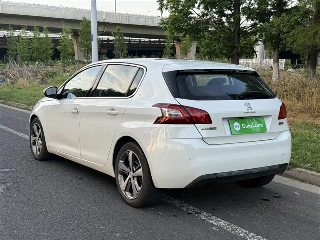 Peugeot 308S 2015 1.6T Auto Dynamic Edition фото 22