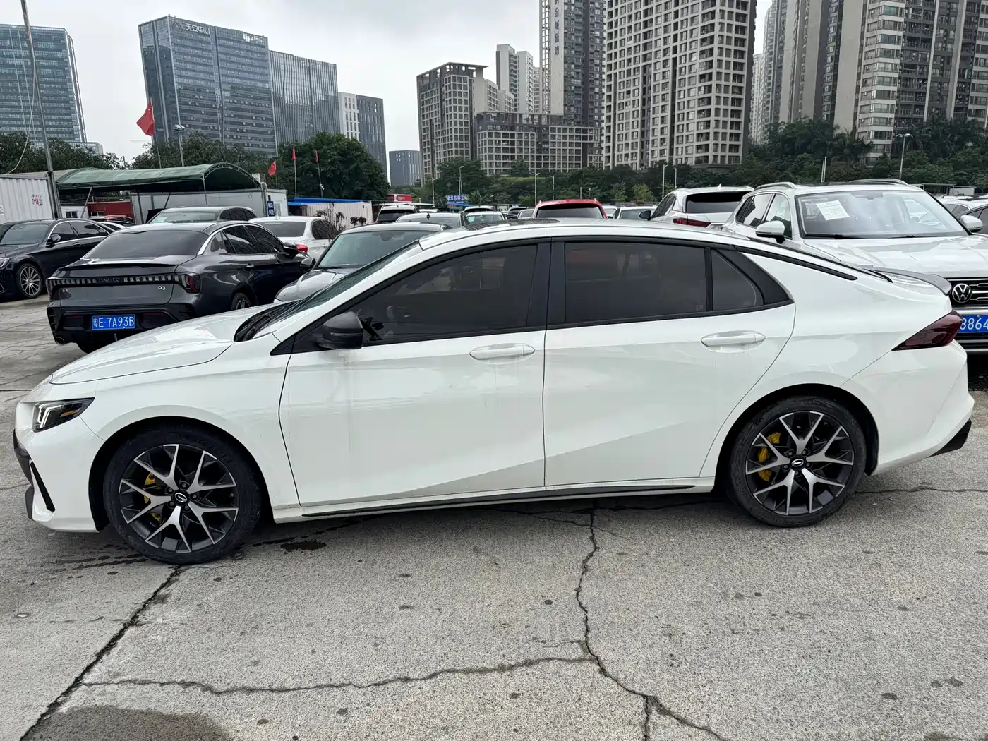 GAC Trumpchi Trumpchi Emkoo 2021 270T DCT J15 Edition фото 7