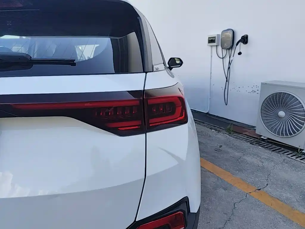 Besturn Bestune T77 2019 2019 230 TID Auto Luxury China VI