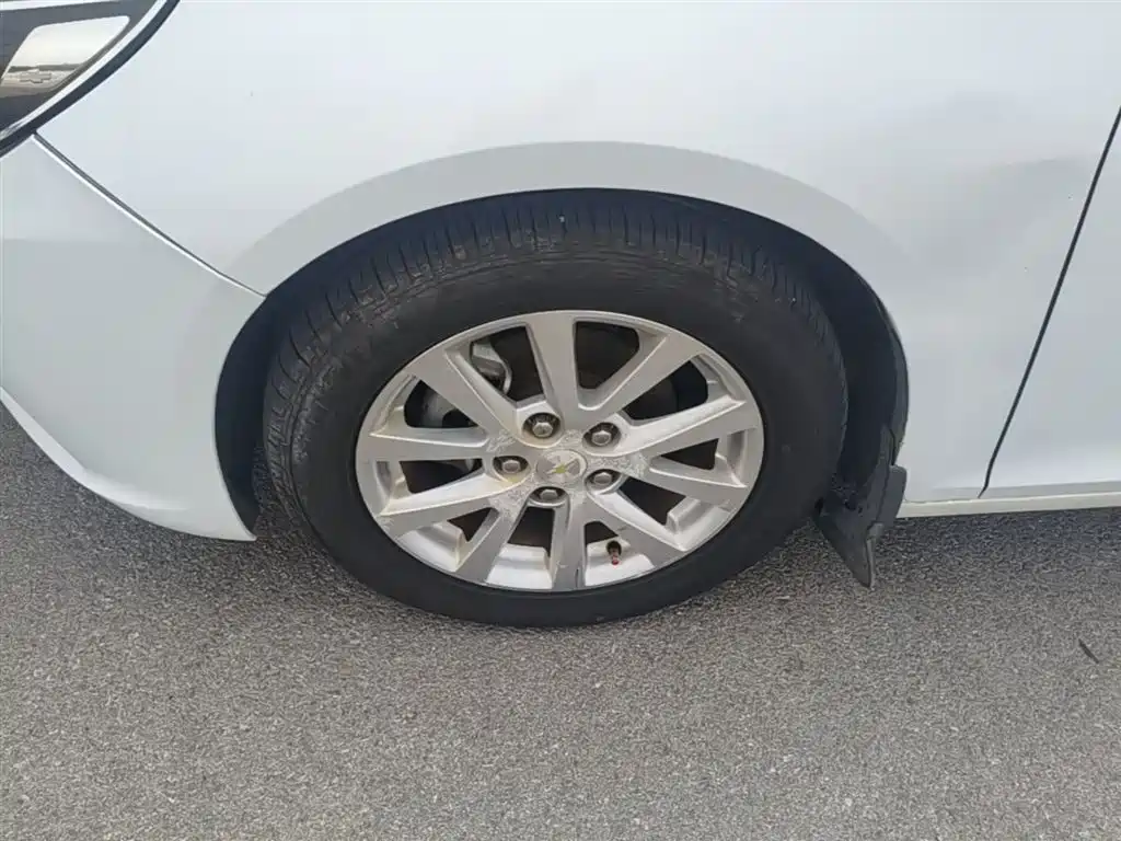 Chevrolet Malibu 2014 2.0L Automatic Luxury фото 23