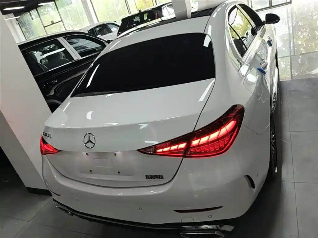 Mercedes-Benz C-Class 2023 C 260 L Sport фото 6