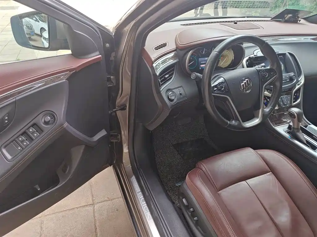 Buick LaCrosse 2013 2.4L SIDI Leading Comfort фото 14