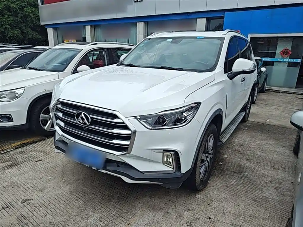 SAIC Maxus D90 2017 2.0T Automatic 2WD Uranus
