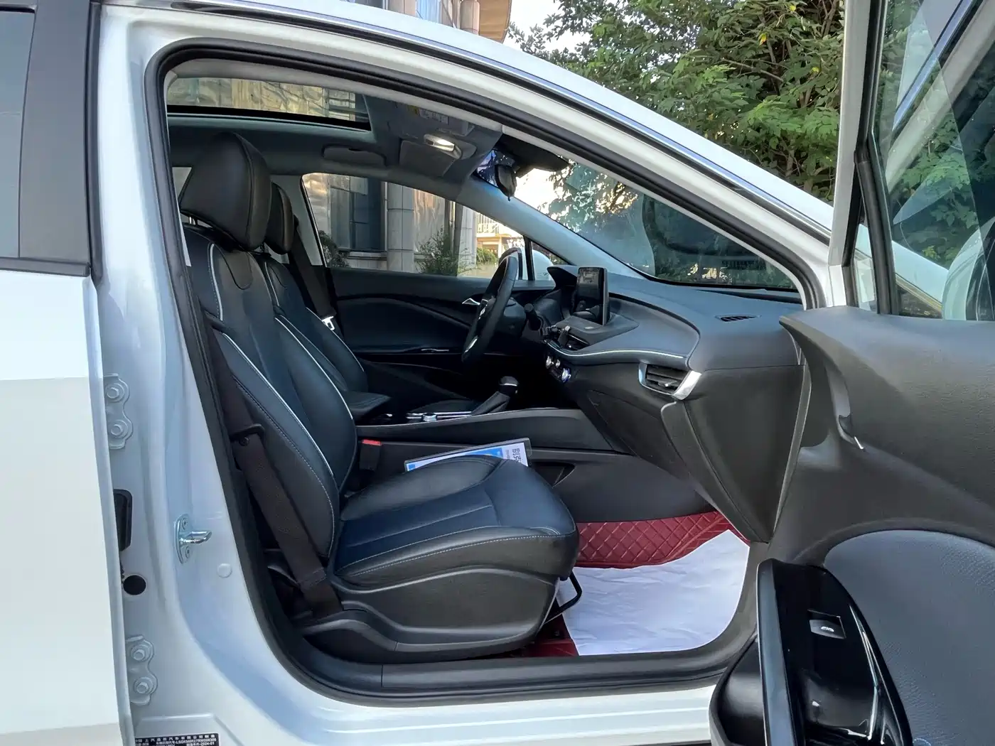 Buick Velite 6 2024 2024 Model 430km Premium Edition