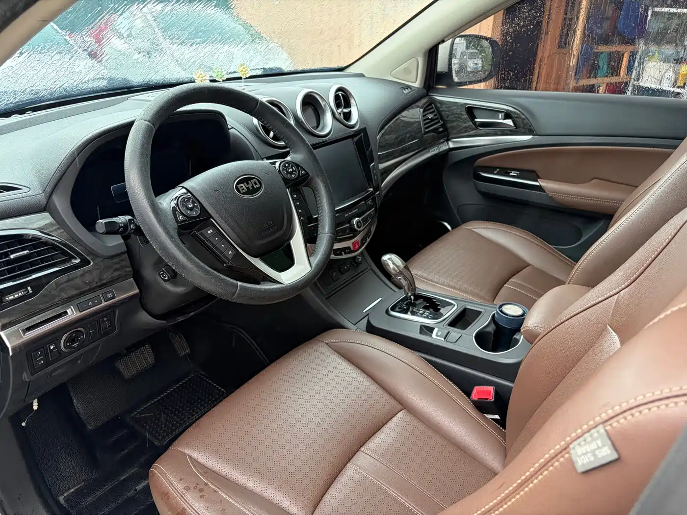 BYD S7 2017 2016 2.0T Automatic Flagship Model