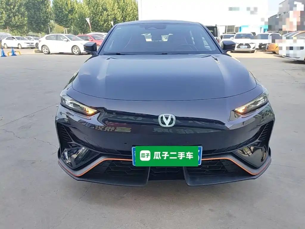 Changan UNI-V 2025 2025 2.0T Sport Version