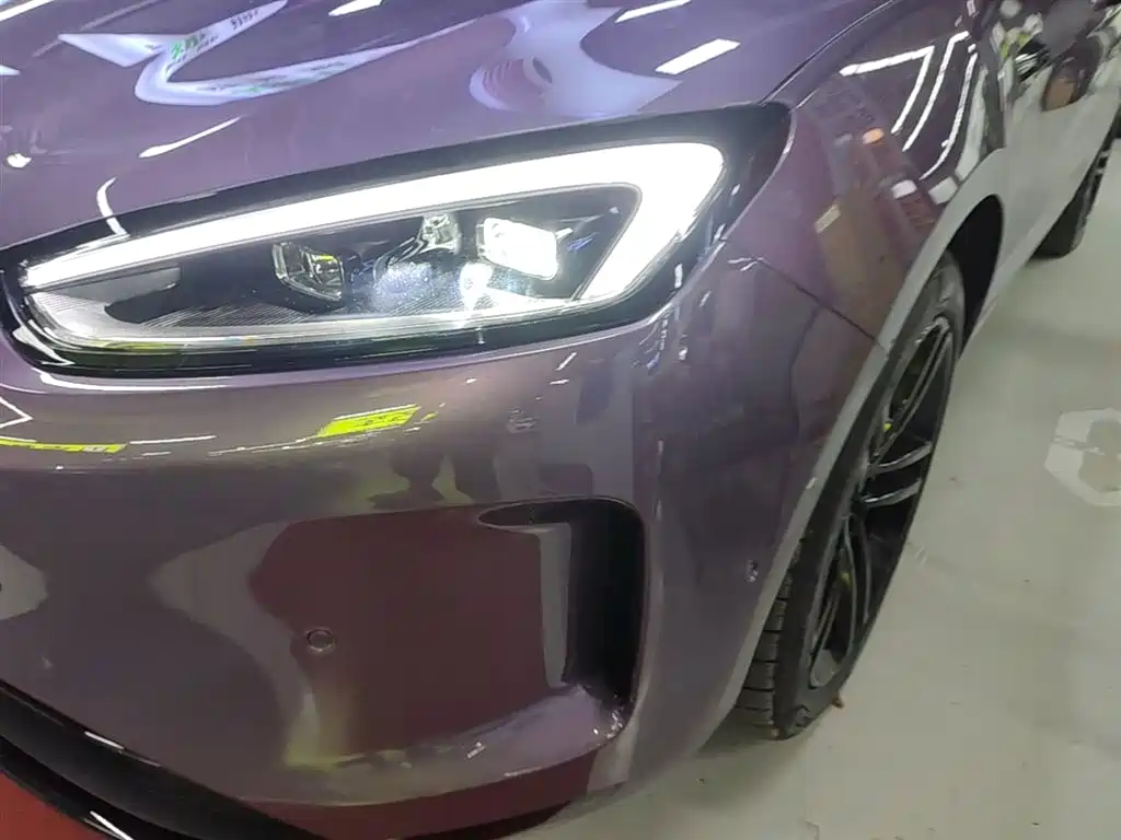 AITO Wenjie AITO M5 2025 Extended Range Ultra AWD фото 24