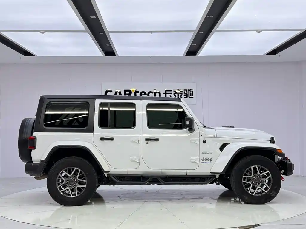 Jeep Wrangler 4xe 2023 2021 4-Door 2.0T 4xe Sahara