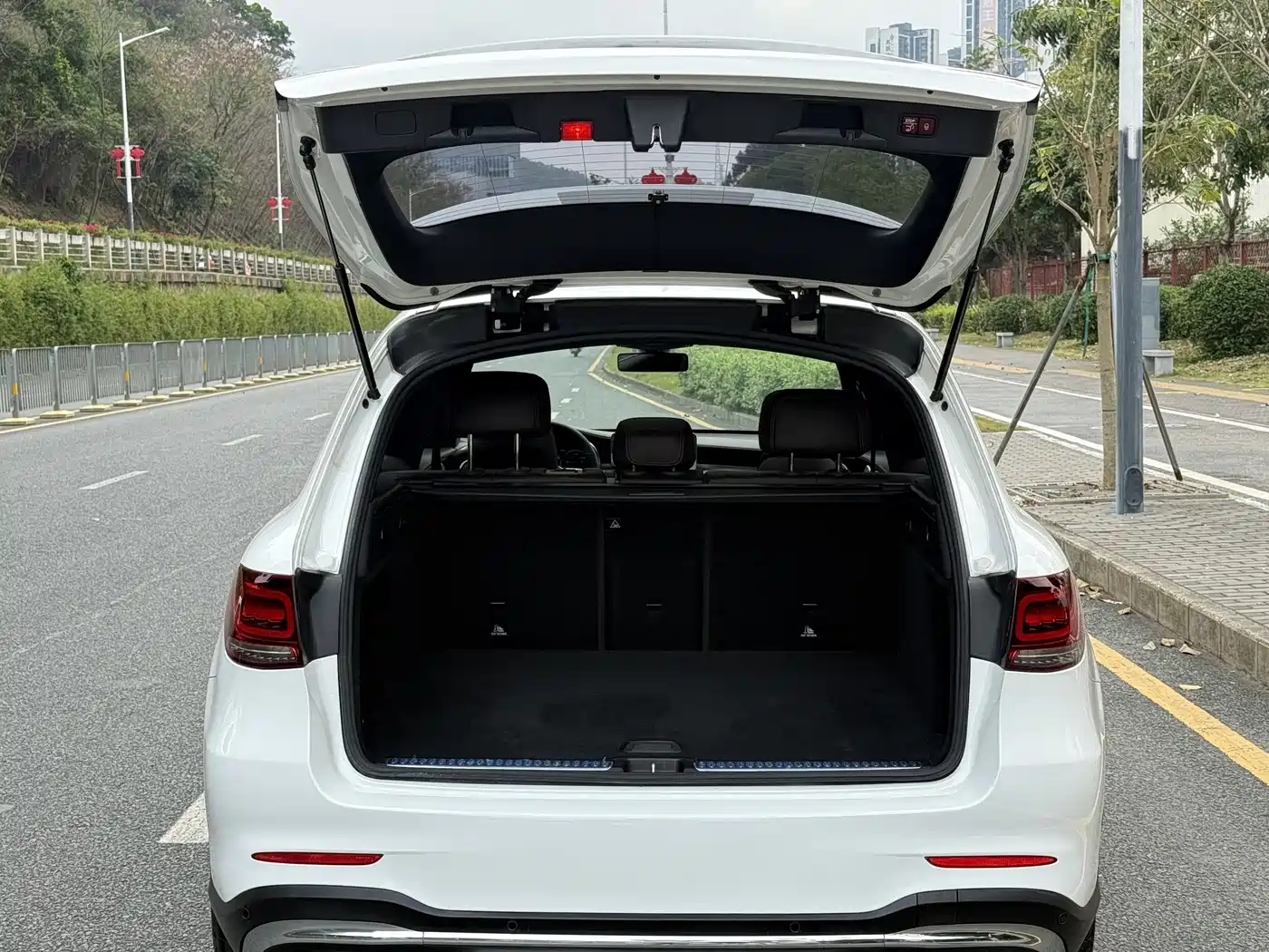 Mercedes-Benz GLC 2021 GLC 260 L 4MATIC Luxury фото 8