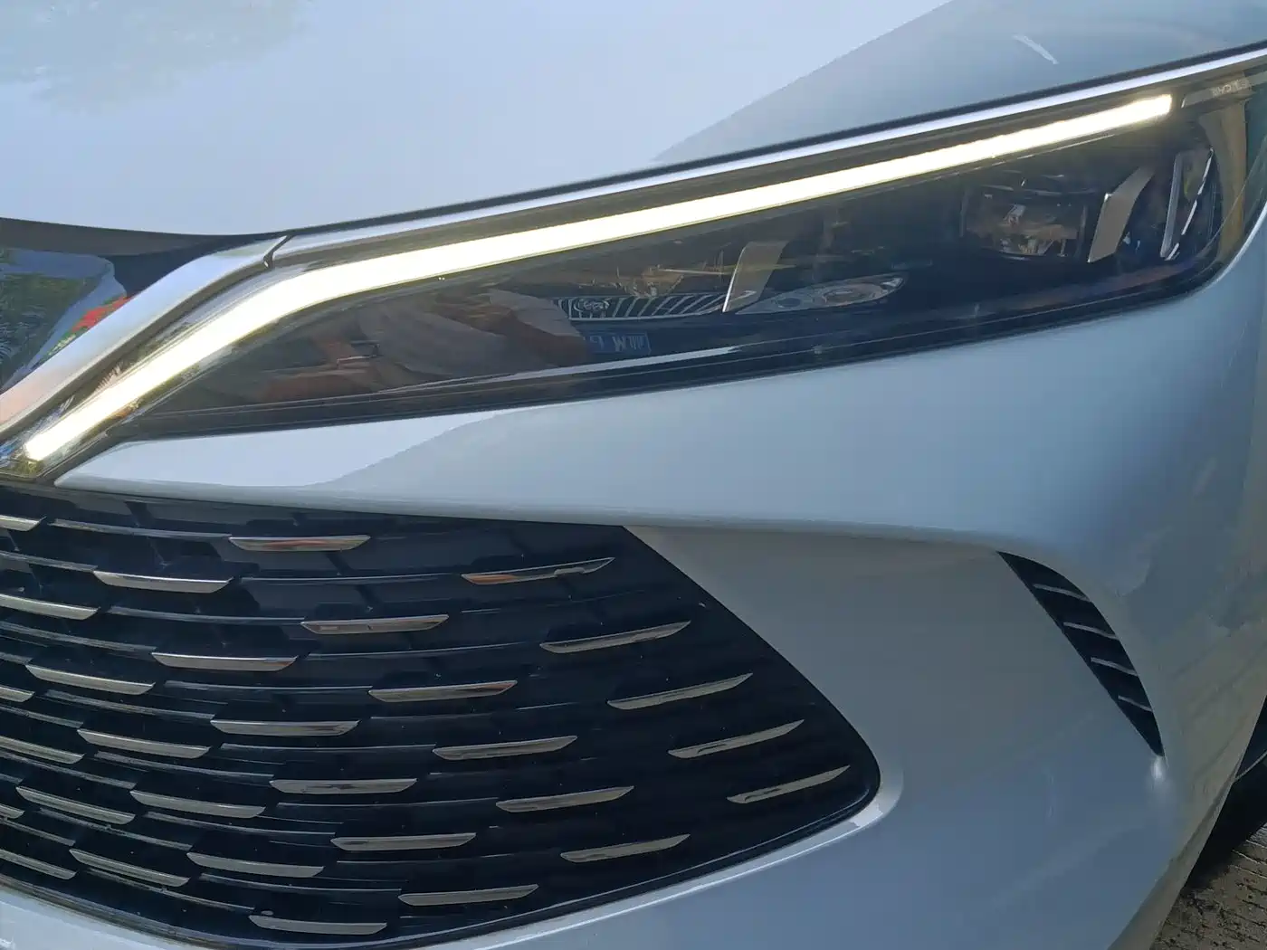 BYD Qin L 2024 2024 DM-i 120KM Leading