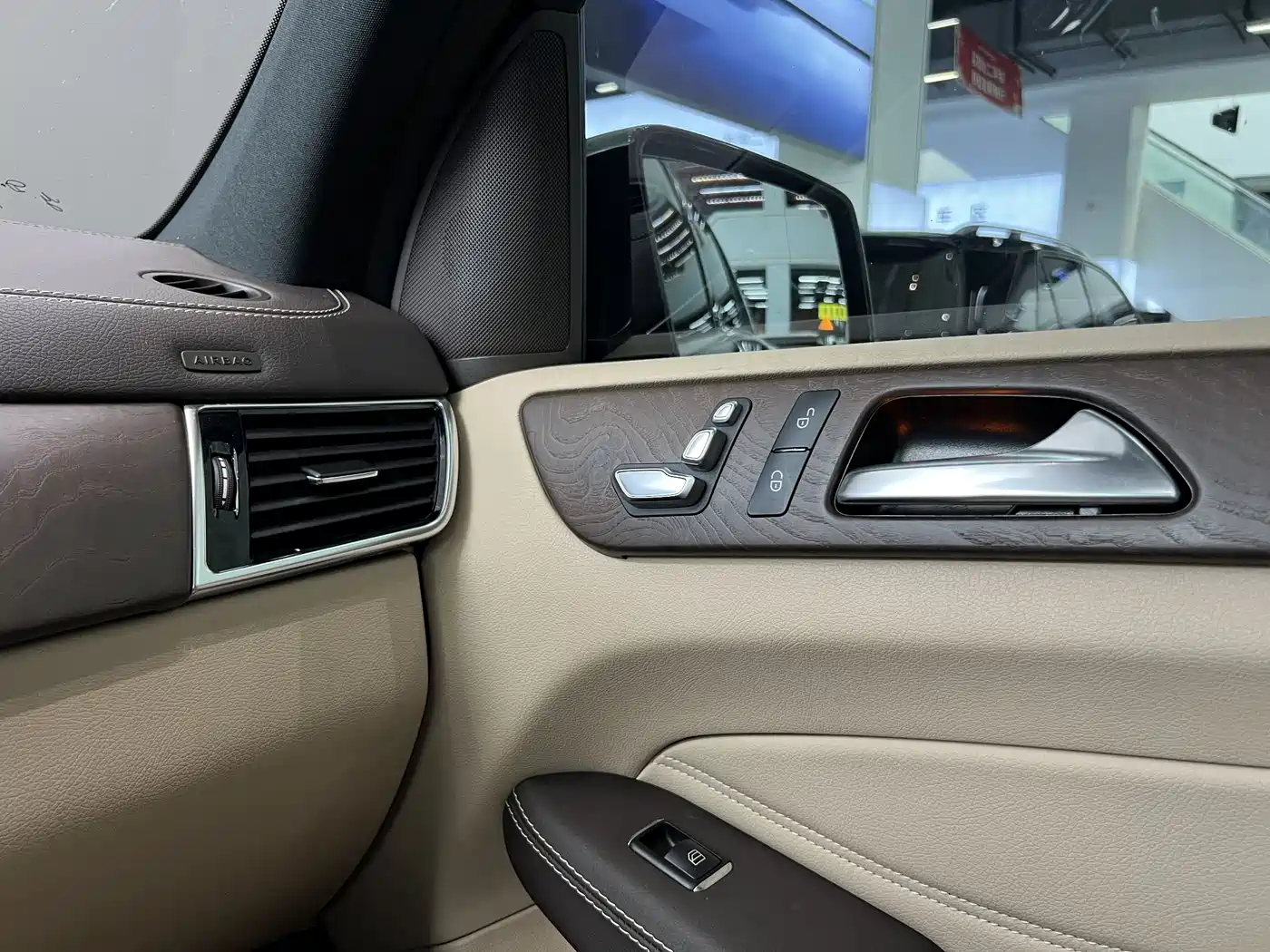 Mercedes-Benz GLE 2017 GLE 320 4MATIC Dynamic фото 36
