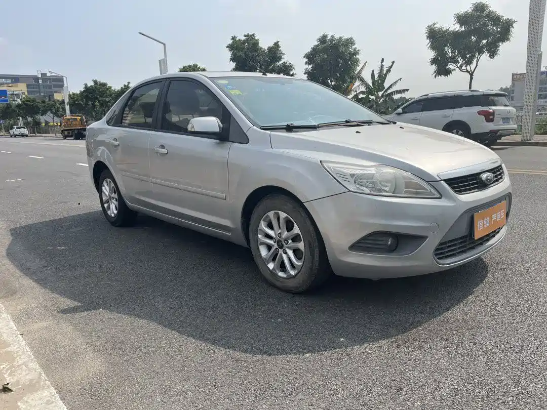 Ford Focus 2013 2013 Sedan Classic 1.8L Automatic Base