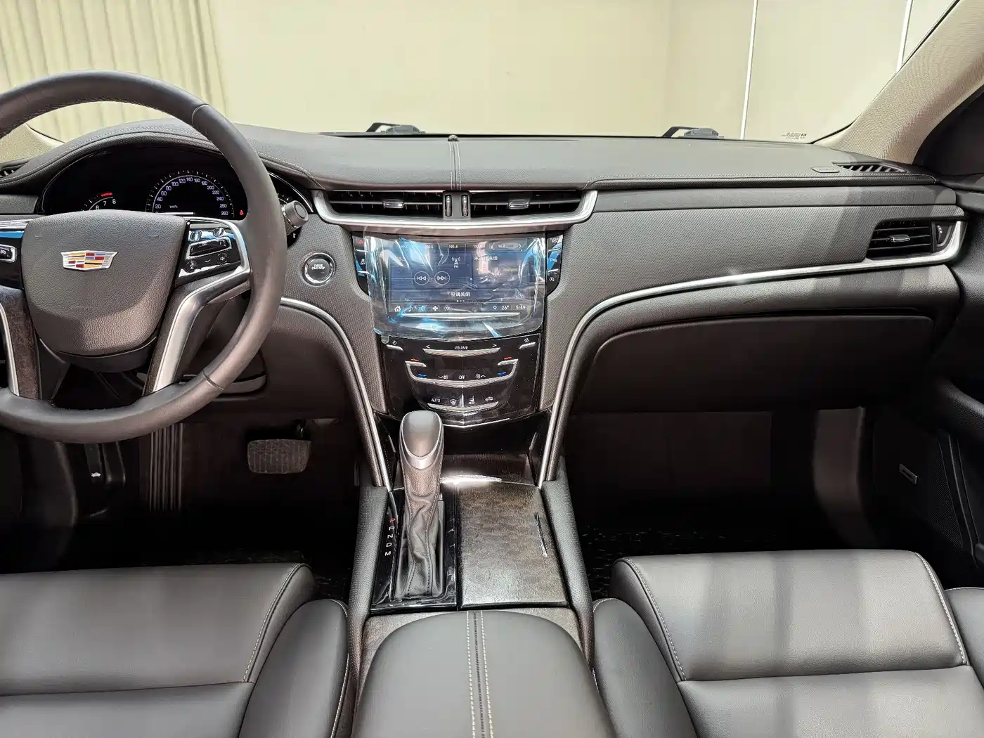 Cadillac XTS 2018 28T Technology фото 29