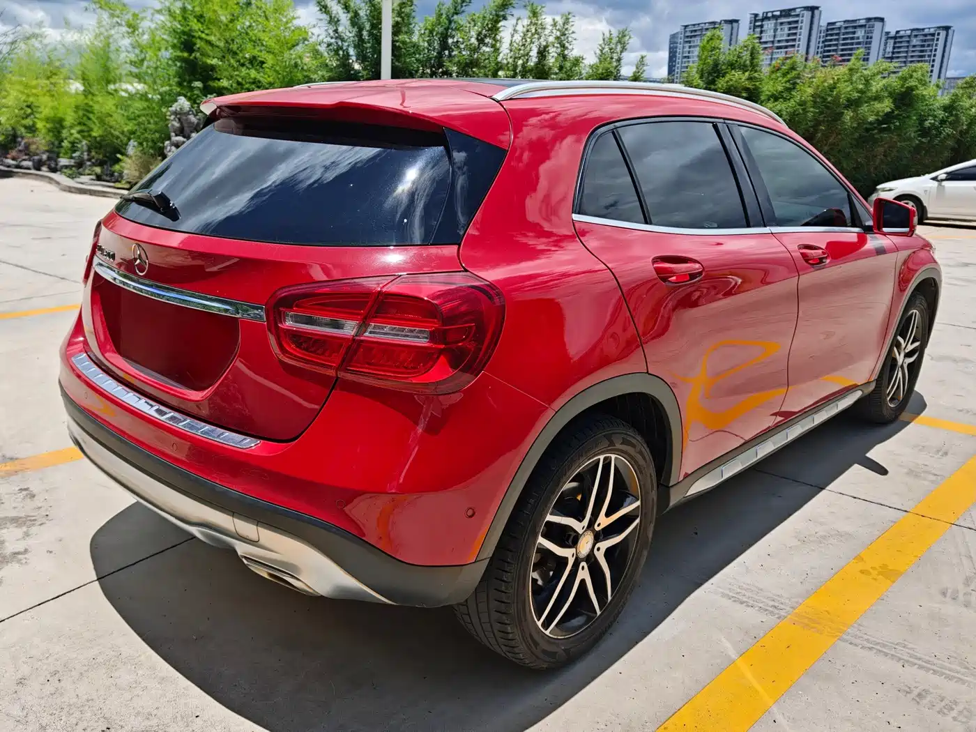 Mercedes-Benz GLA 2015 2015 GLA 200 Fashion