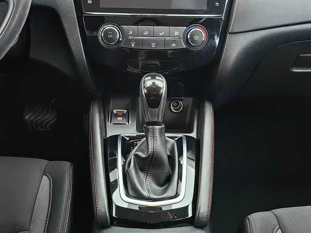 Nissan Qashqai, миниатюра 13