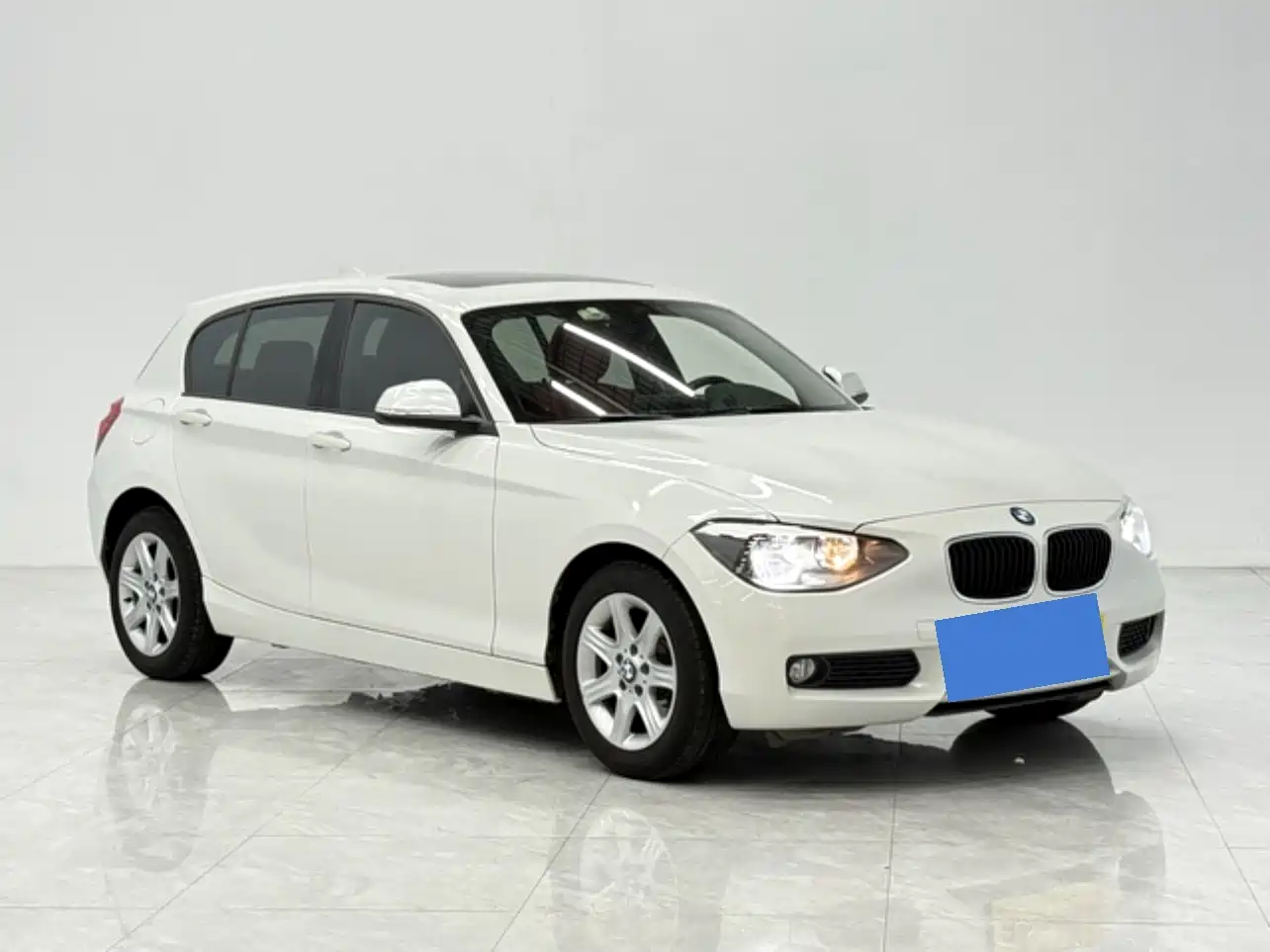 BMW 1 Series (Import) 2013 Facelift 116i Leading Model фото 3