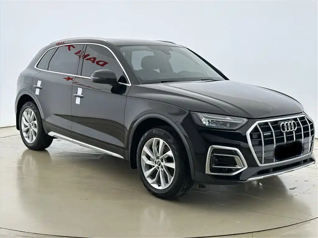 Audi Q5L 2024 Model 40 TFSI Luxury Elegance фото 21