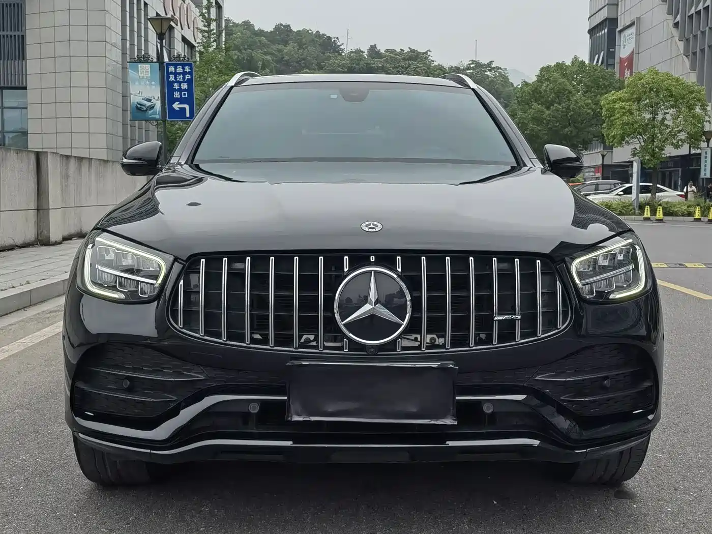 Mercedes-Benz GLC 2022 Model GLC 260 L 4MATIC Luxury Edition фото 8