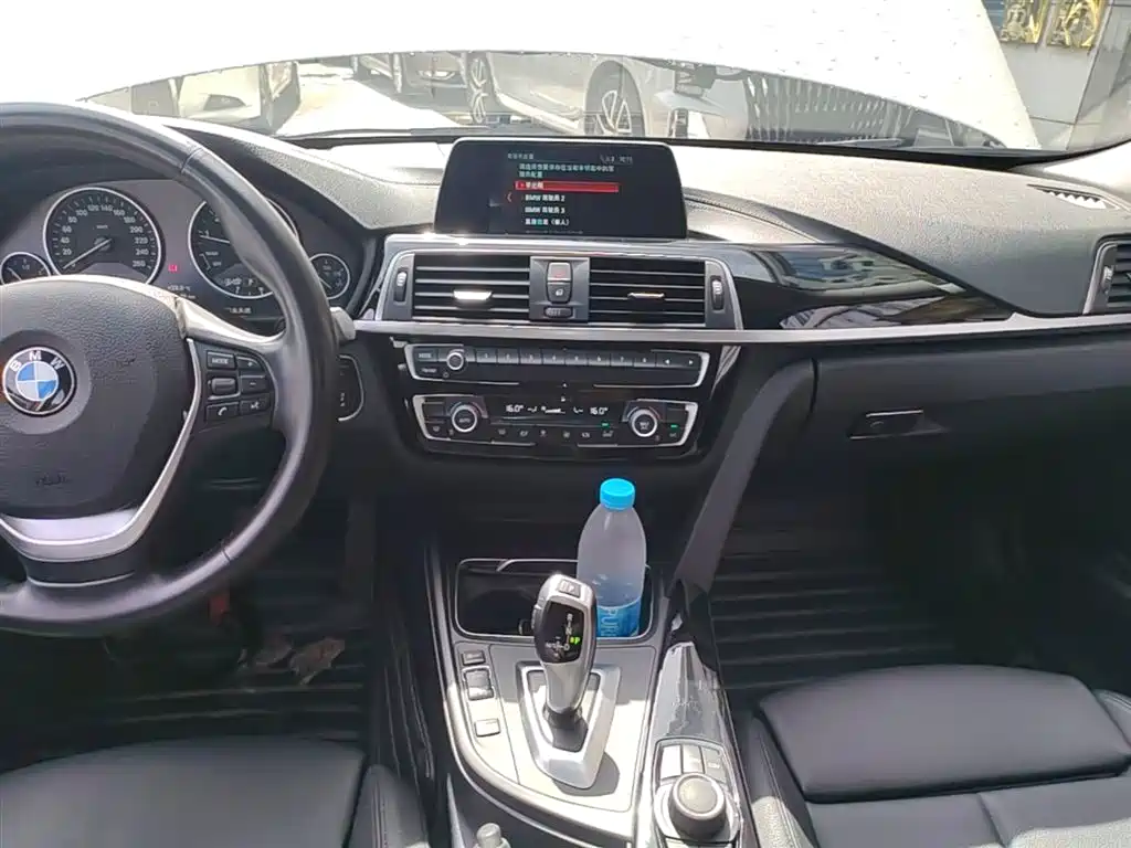 BMW 3 Series 2018 320Li Fashion Style фото 13
